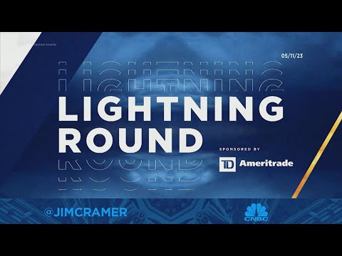 Lightning Round: Icahn Enterprises is a battleground right now &#039;it&#039;s not for me&#039;, says Jim Cramer